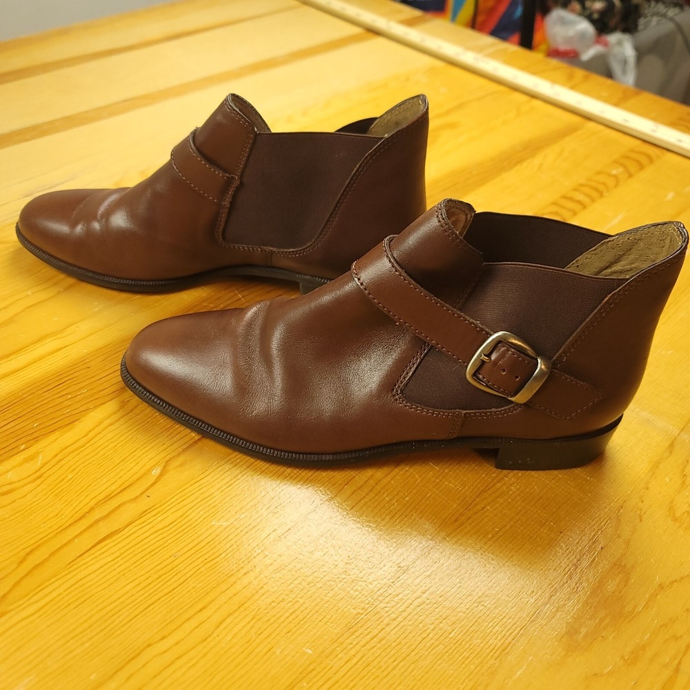Unisa Womens 8.5 Faux Leather Brown Ankle Boot Buckle Accent Block Heel‎